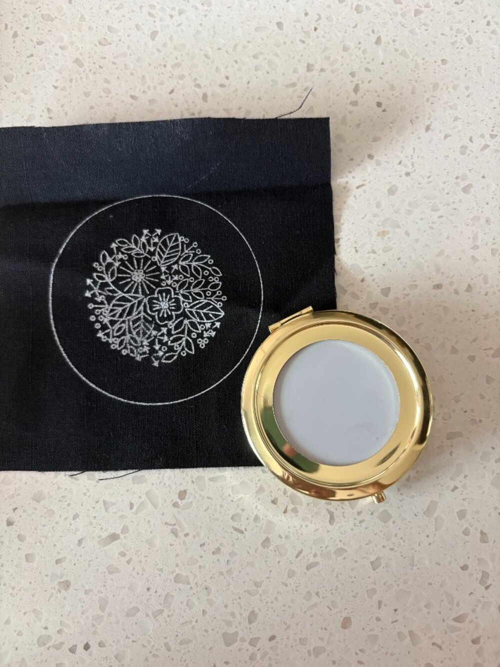 Compact Mirror Embroidery kit